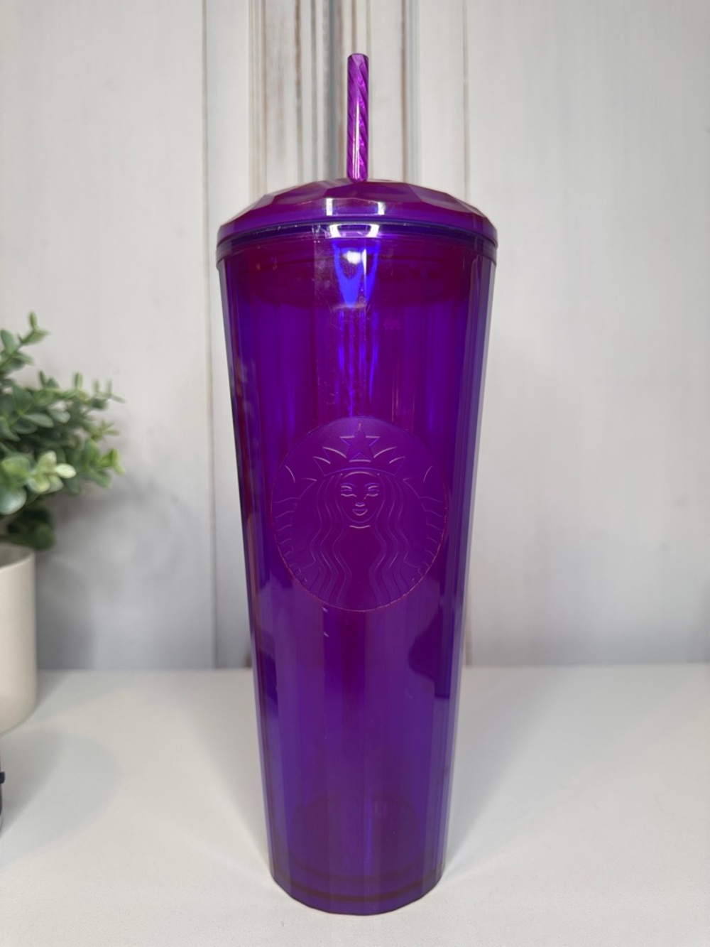 Starbucks Purple Dome Kaleidoscope 24 oz Cold Cup Tumbler w/ Lid & Straw